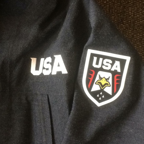 Under Armour Jacket USA  - Picture 6 of 6